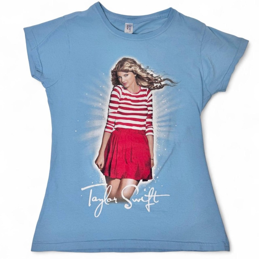 ⭐️ Taylor Swift ‘Speak Now’ World Tour 2011 Gildan Tee